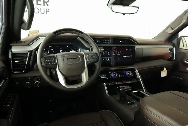 2025 GMC Sierra 1500 4WD Crew Cab Short Box Denali