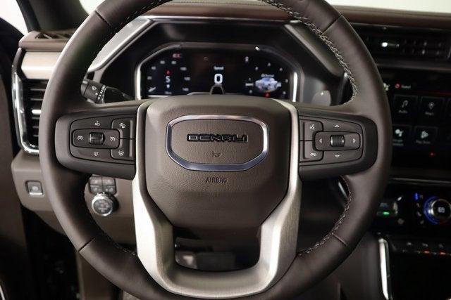 2025 GMC Sierra 1500 4WD Crew Cab Short Box Denali