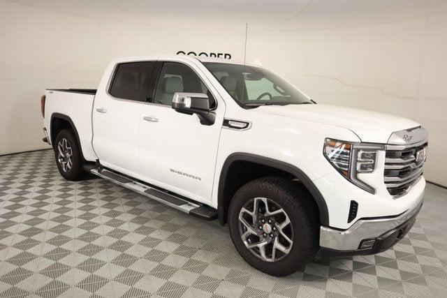 2025 GMC Sierra 1500 4WD Crew Cab Short Box SLT