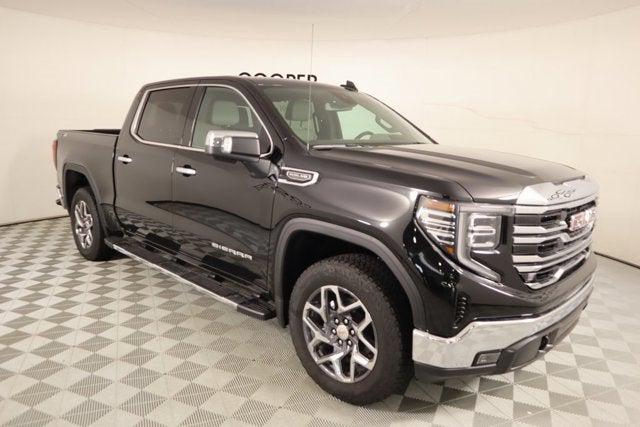 2025 GMC Sierra 1500 4WD Crew Cab Short Box SLT