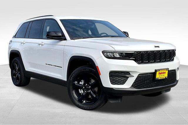 2025 Jeep Grand Cherokee GRAND CHEROKEE ALTITUDE X 4X4 2025 Jeep Grand Cherokee GRAND CHEROKEE ALTITUDE X 4X4