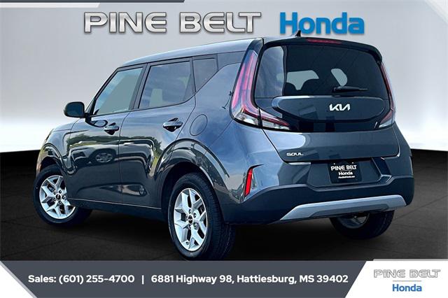 2024 Kia Soul LX