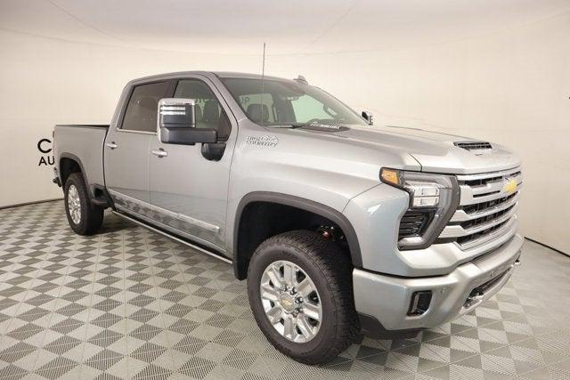 2025 Chevrolet Silverado 2500HD 4WD Crew Cab Standard Bed High Country