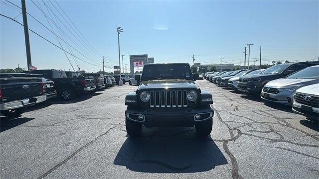 2023 Jeep Wrangler 4-Door Sahara 4x4