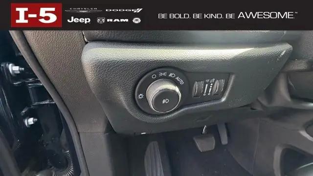 2025 Chrysler Pacifica Limited AWD