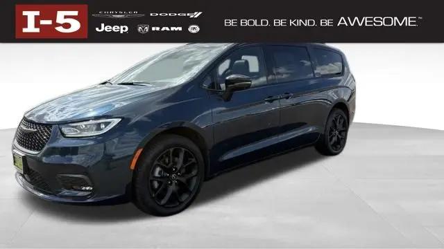 2025 Chrysler Pacifica Limited AWD for sale in Chehalis, WA