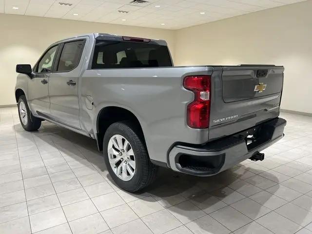 2025 Chevrolet Silverado 1500 2WD Crew Cab Short Bed Custom