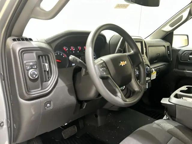 2025 Chevrolet Silverado 1500 2WD Crew Cab Short Bed Custom