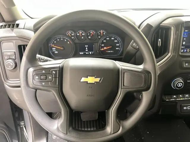 2025 Chevrolet Silverado 1500 2WD Crew Cab Short Bed Custom