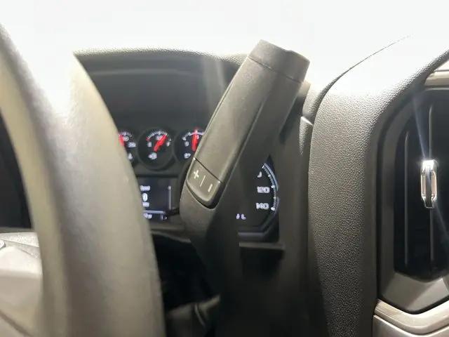 2025 Chevrolet Silverado 1500 2WD Crew Cab Short Bed Custom