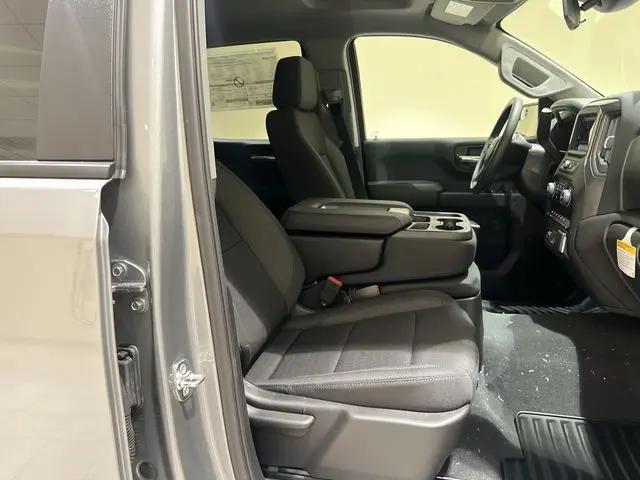 2025 Chevrolet Silverado 1500 2WD Crew Cab Short Bed Custom