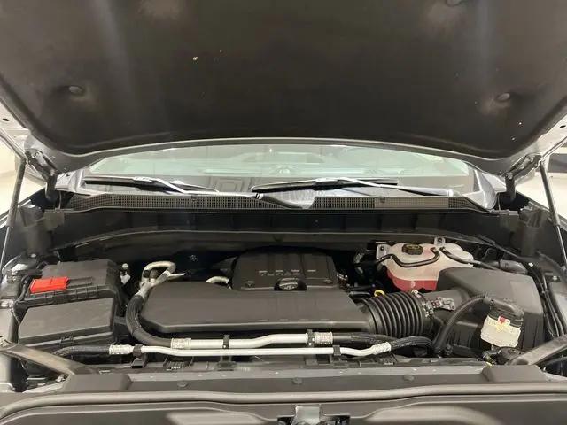 2025 Chevrolet Silverado 1500 2WD Crew Cab Short Bed Custom