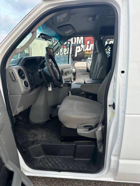 2014 Ford E-150 Commercial