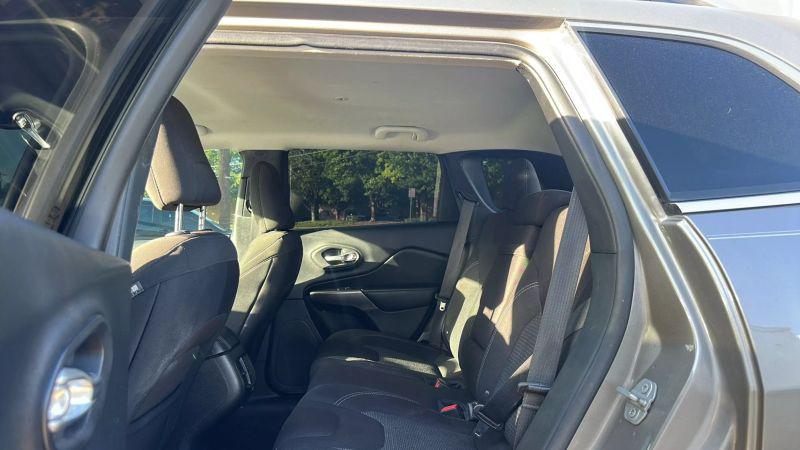 2019 Jeep Cherokee Latitude FWD