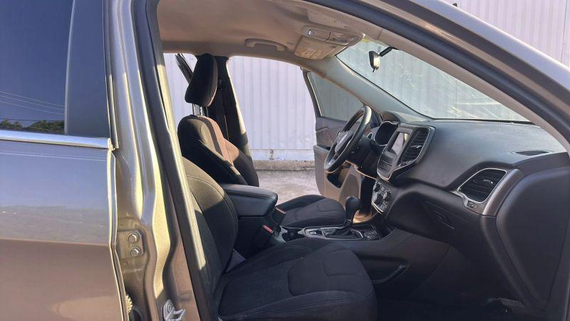 2019 Jeep Cherokee Latitude FWD