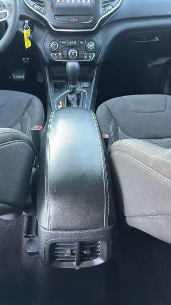 2019 Jeep Cherokee Latitude FWD
