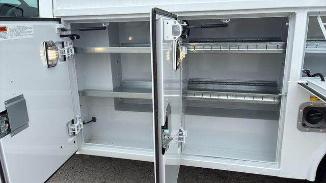 2025 Chevrolet Express Cutaway Work Van