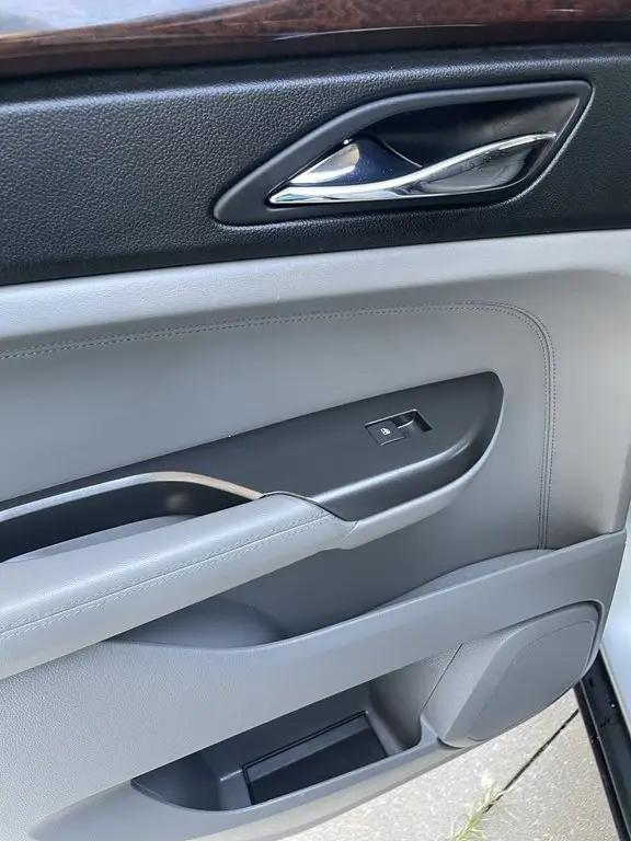 2012 Cadillac SRX Luxury Collection