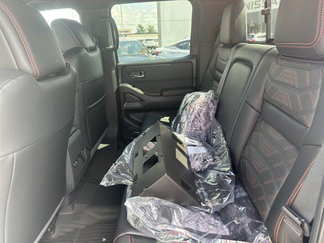 2025 Nissan Frontier Crew Cab PRO-4X 4x4