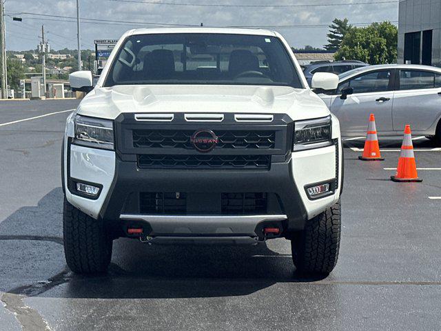 2025 Nissan Frontier Crew Cab PRO-4X 4x4