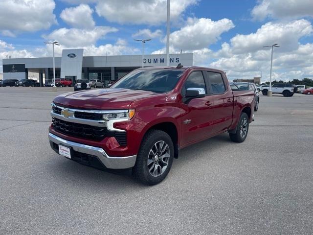 2023 Chevrolet Silverado 1500 4WD Crew Cab Standard Bed LT