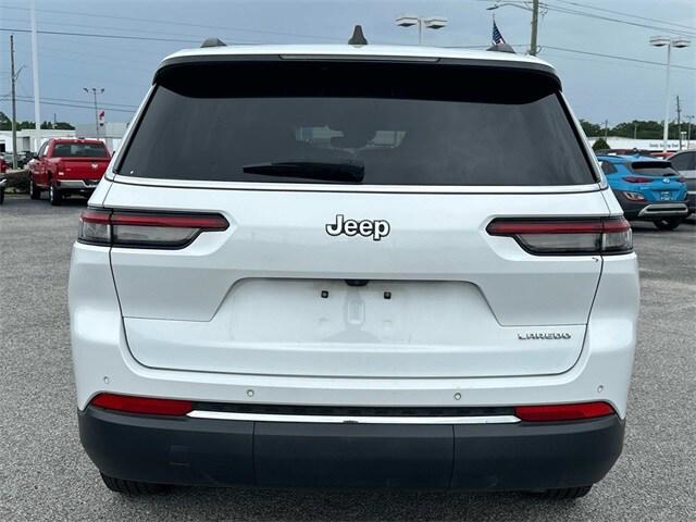 2023 Jeep Grand Cherokee L Laredo 4x2