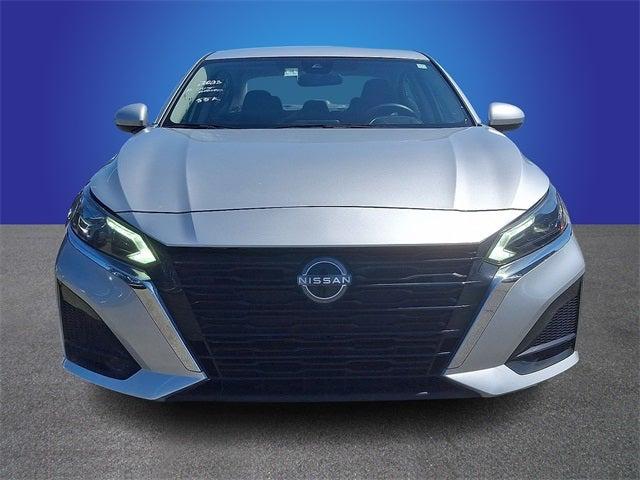 2023 Nissan Altima SV FWD