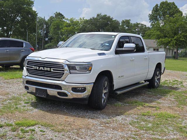 2023 RAM 1500 Laramie Crew Cab 4x2 64 Box