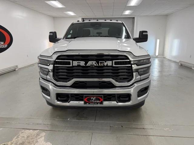 2025 RAM Ram 3500 RAM 3500 LONE STAR CREW CAB 4X4 8 BOX