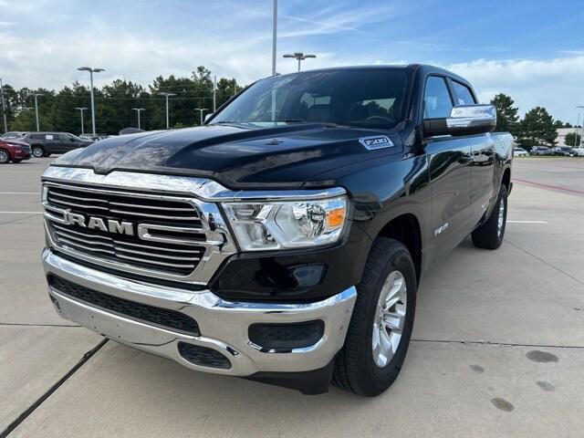 2024 RAM 1500 Laramie Crew Cab 4x4 57 Box