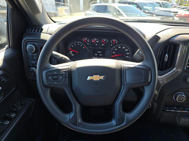 2025 Chevrolet Silverado 1500 4WD Crew Cab Short Bed Custom