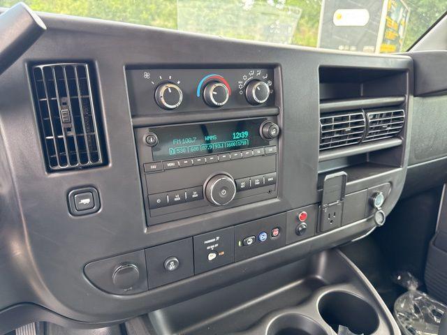 2025 GMC Savana Cutaway Work Van