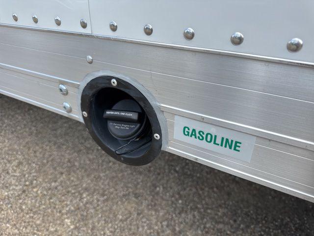 2025 GMC Savana Cutaway Work Van