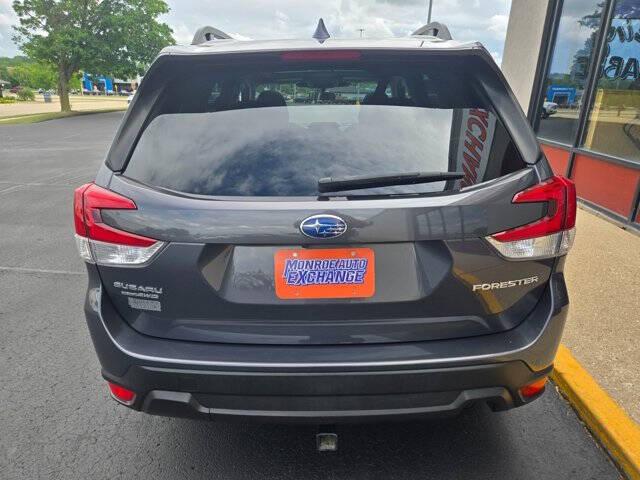 2022 Subaru Forester Premium