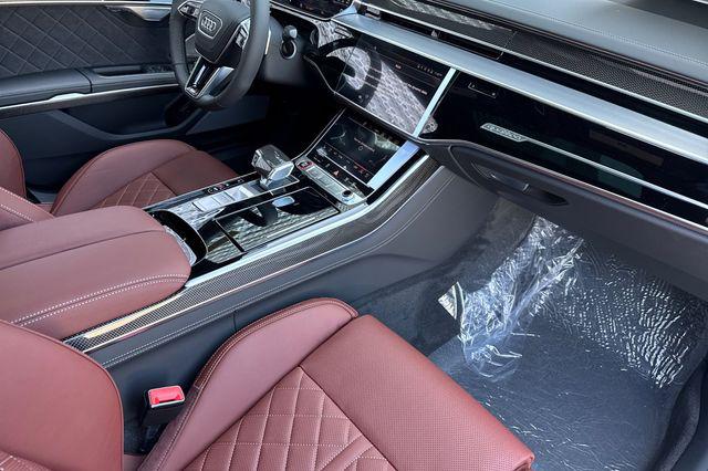 2025 Audi S8 TFSI quattro Tiptronic