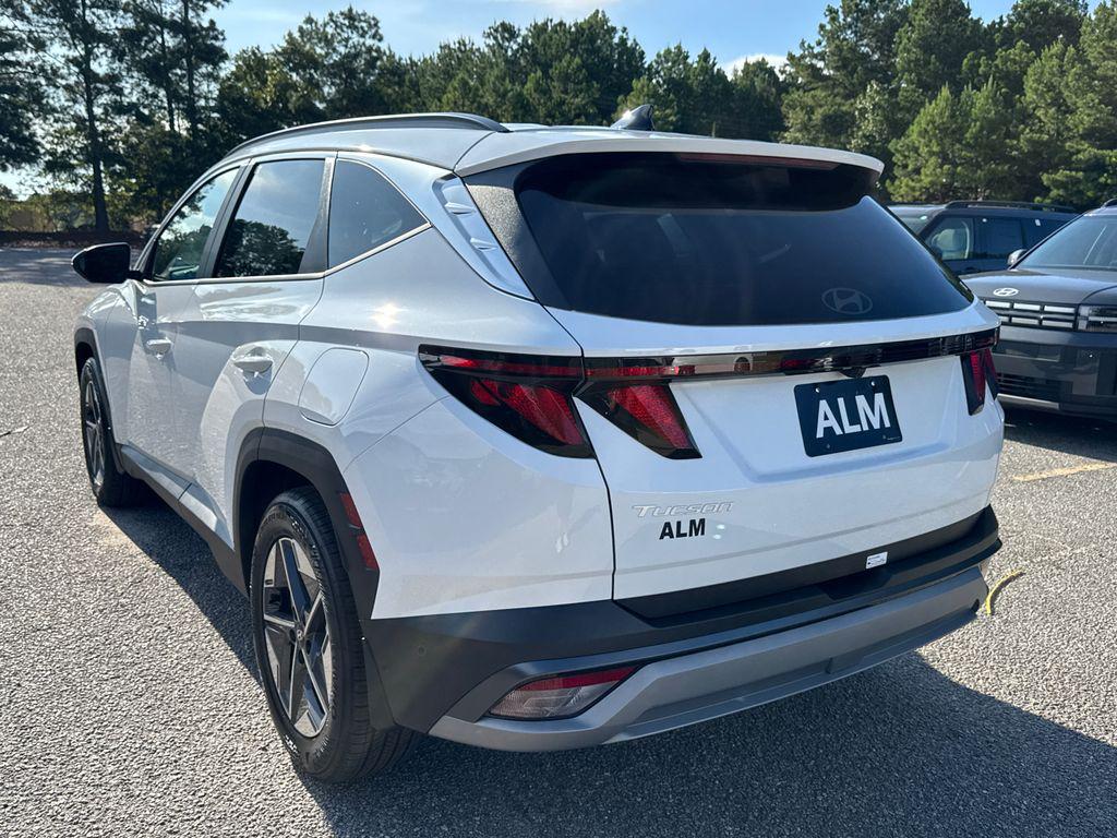 2025 Hyundai Tucson SEL photo 3