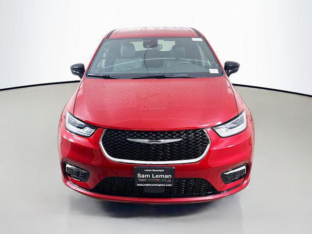 2025 Chrysler Pacifica PACIFICA SELECT