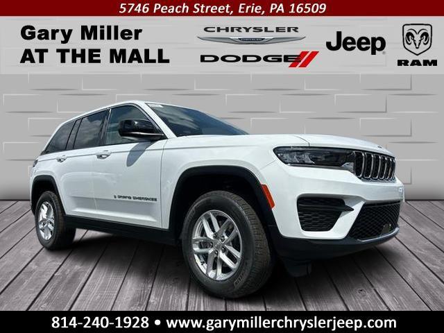 2025 Jeep Grand Cherokee GRAND CHEROKEE LAREDO X 4X4