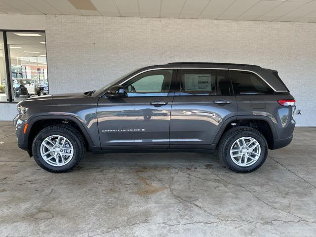 2025 Jeep Grand Cherokee GRAND CHEROKEE LAREDO X 4X4 2025 Jeep Grand Cherokee GRAND CHEROKEE LAREDO X 4X4
