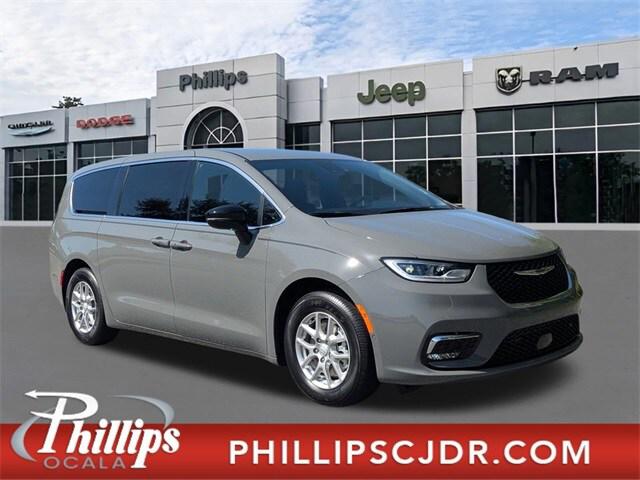 2025 Chrysler Pacifica PACIFICA SELECT