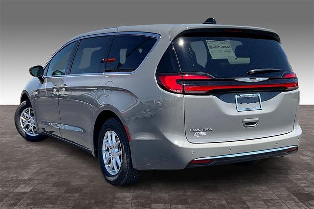 2025 Chrysler Pacifica PACIFICA SELECT