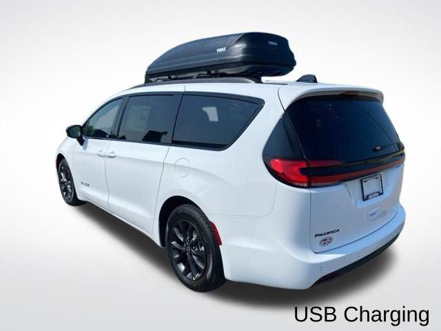 2025 Chrysler Pacifica PACIFICA SELECT