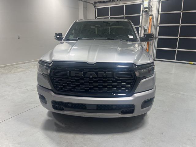 2025 RAM Ram 1500 RAM 1500 BIG HORN CREW CAB 4X2 57 BOX