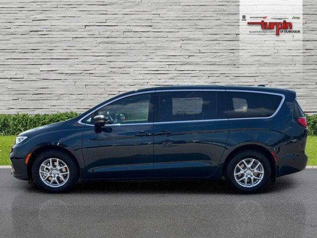 2025 Chrysler Pacifica PACIFICA SELECT