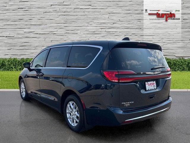 2025 Chrysler Pacifica PACIFICA SELECT
