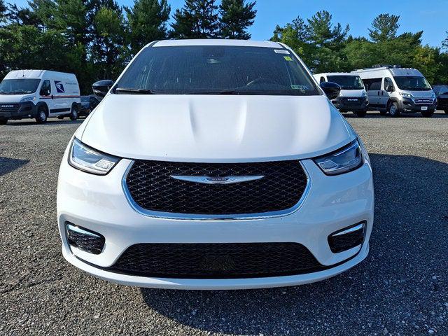 2025 Chrysler Pacifica PACIFICA SELECT