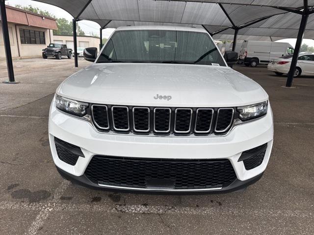2025 Jeep Grand Cherokee GRAND CHEROKEE LAREDO 4X2