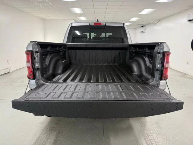 2026 Ram 1500 Laramie Crew Cab 4x4 57 Box