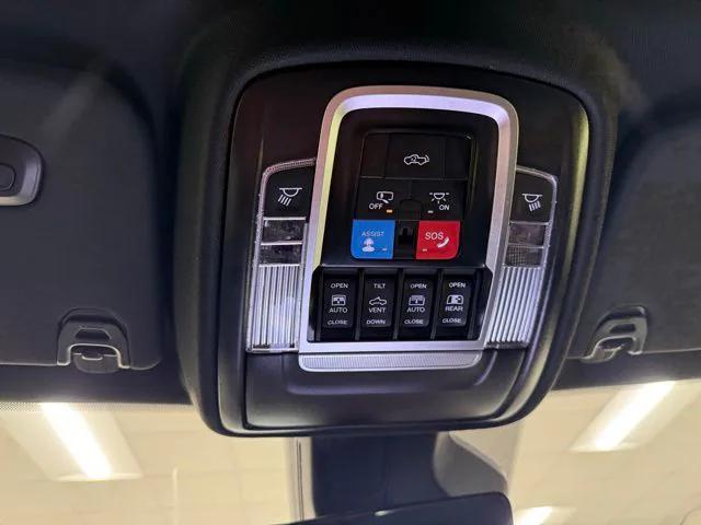 2026 Ram 1500 Laramie Crew Cab 4x4 57 Box