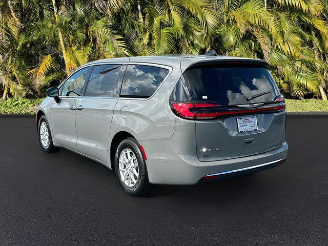 2025 Chrysler Pacifica PACIFICA SELECT